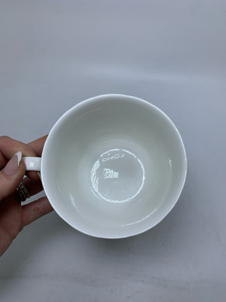 MY FAVORITE TEDDIES CUP/SAUCER 1997 BONE CHINA.