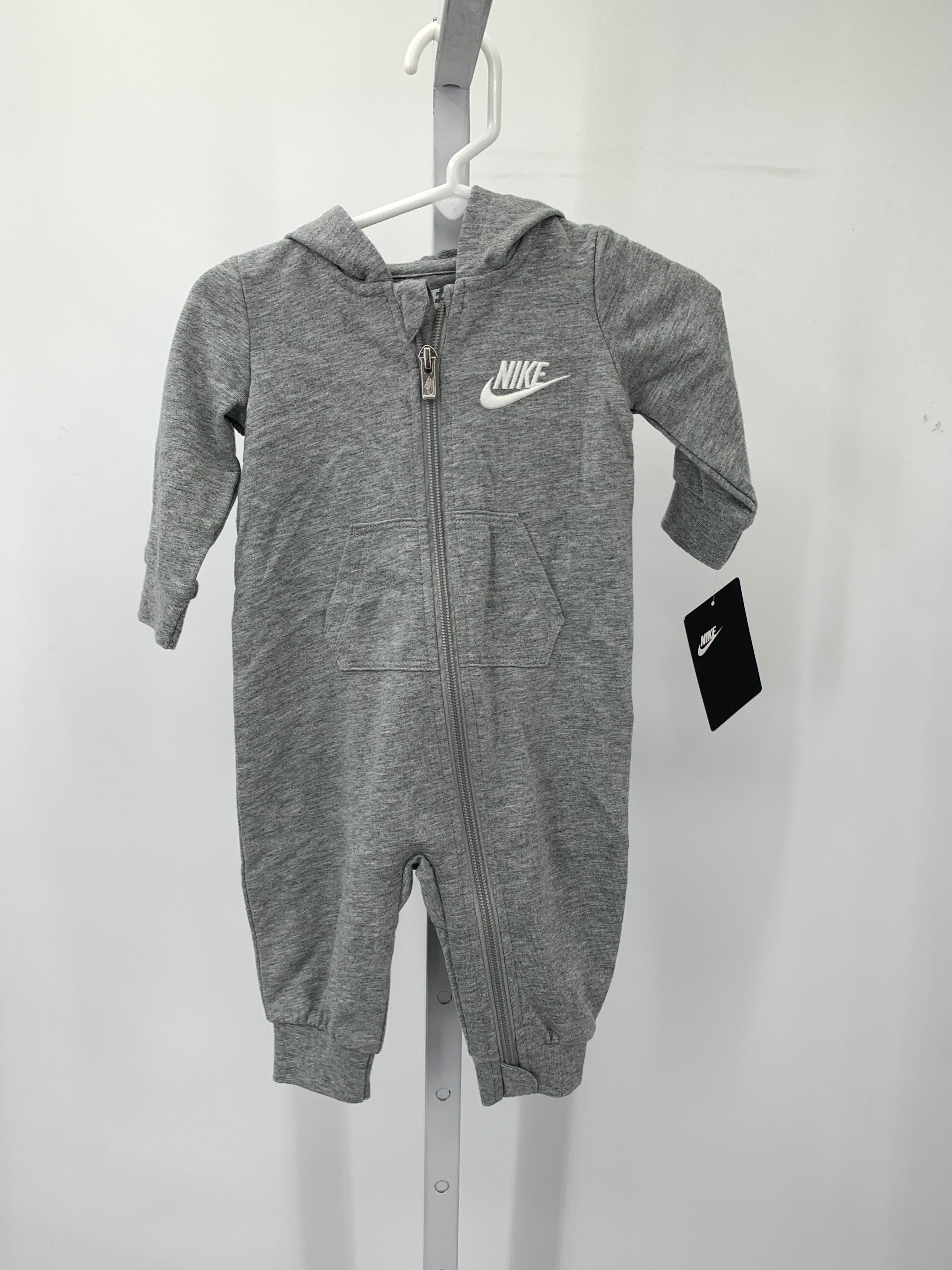 NEW HOODED ZIP KNIT