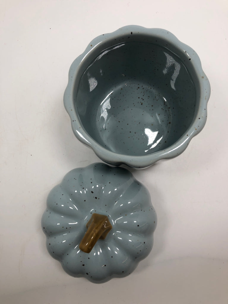BLUE SPECKLED CERAMIC PUMPKIN JAR.