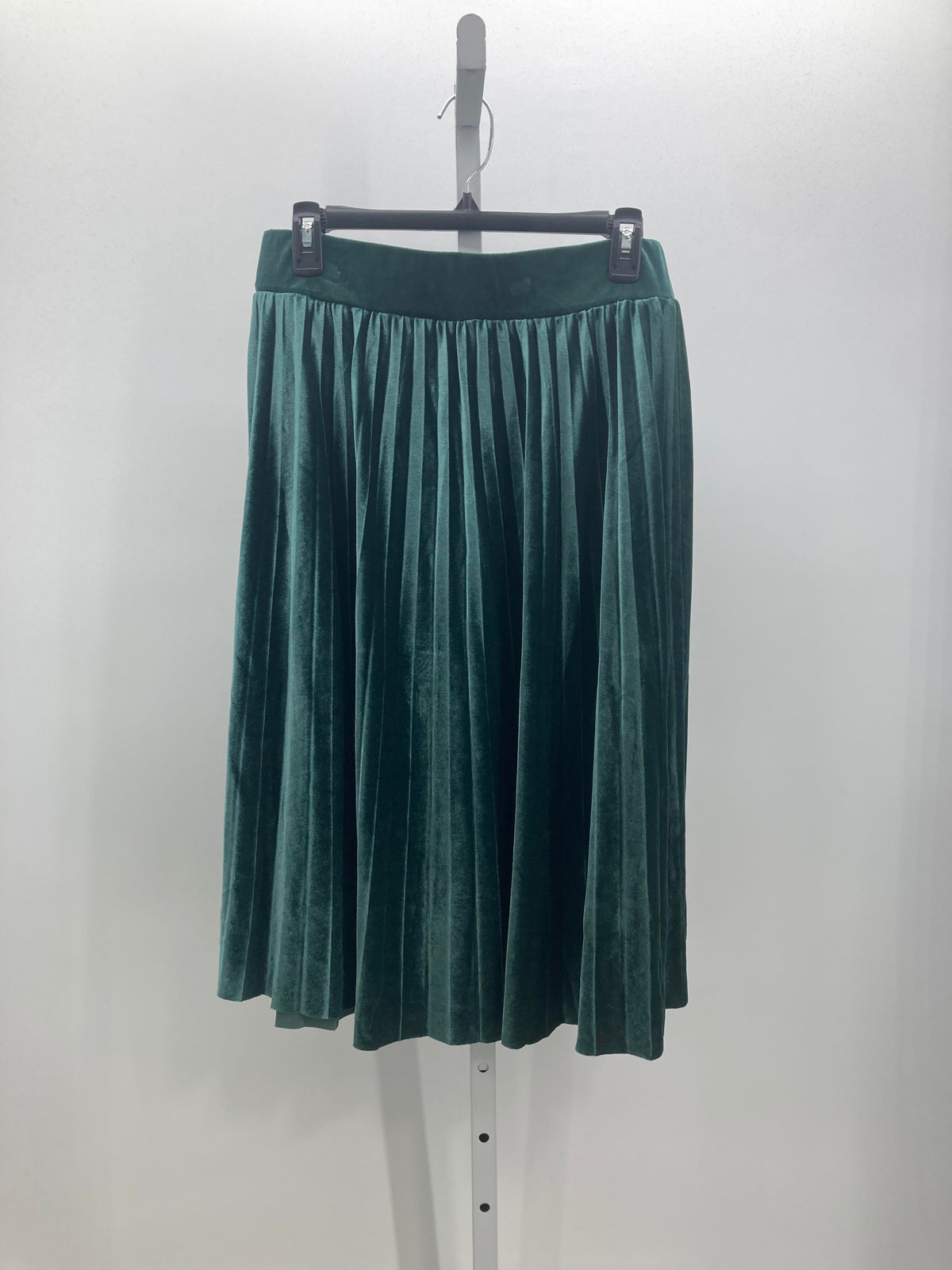 Size Extra Large Misses Skirt