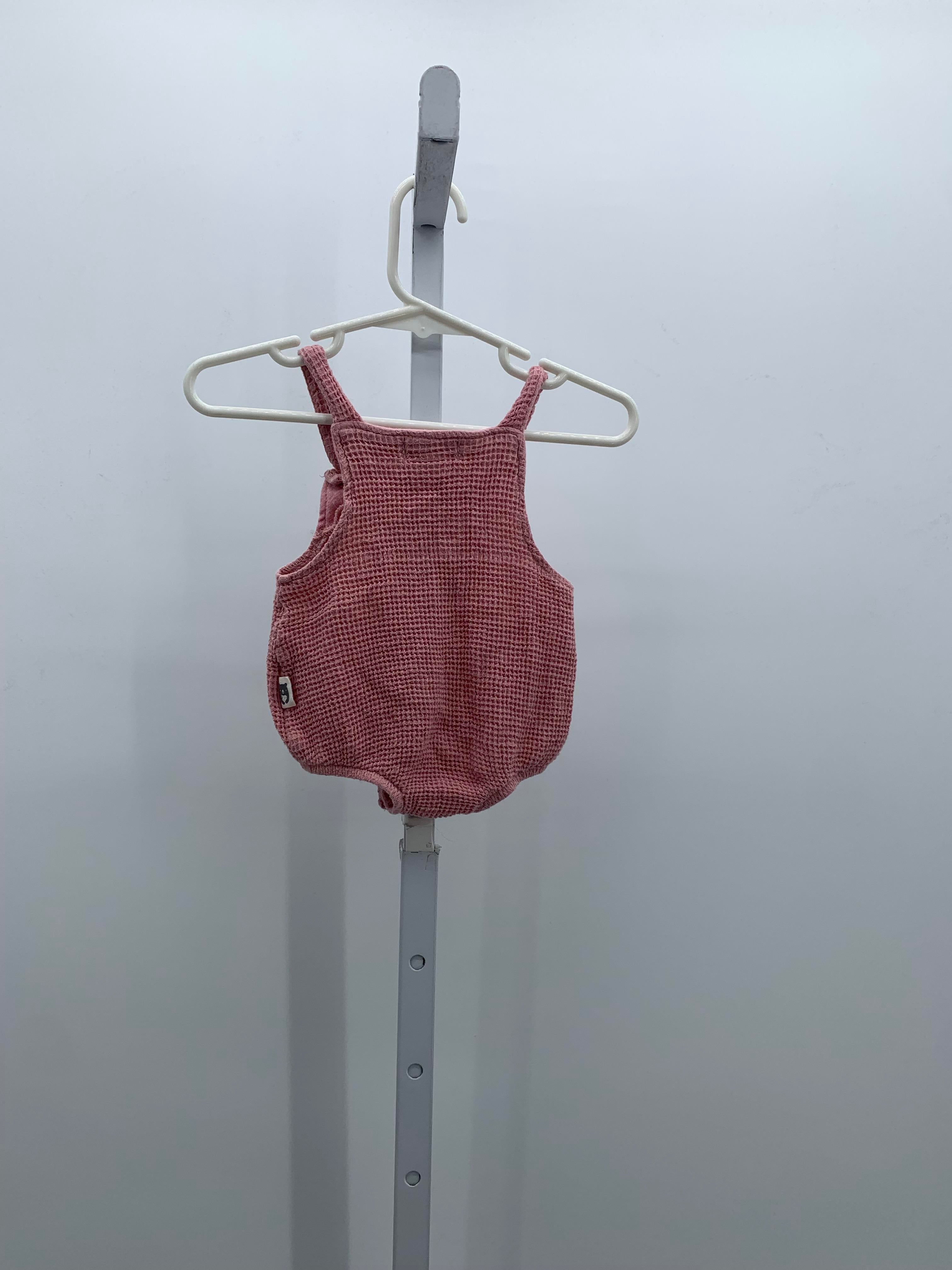 Rabbit + Bear Size 6-9 mon Girls Shortalls