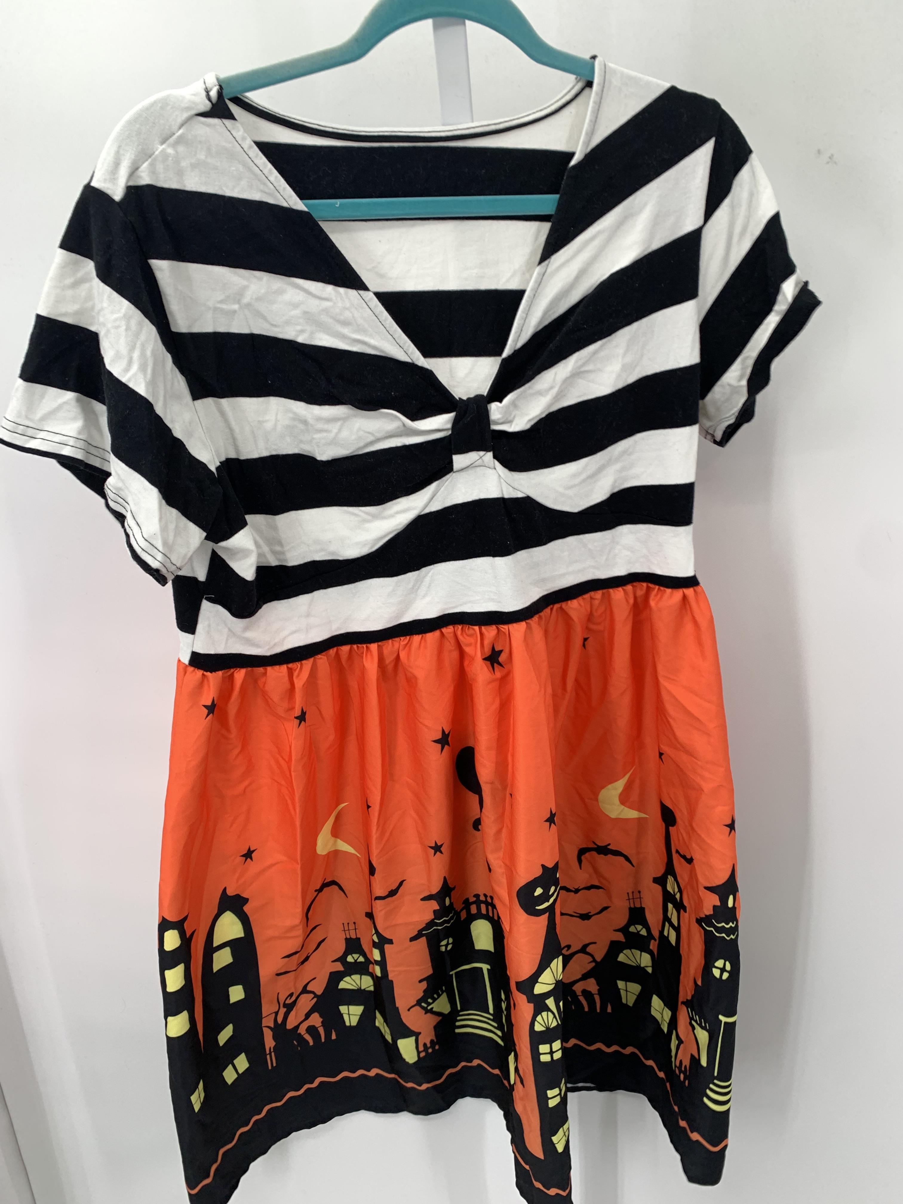 SHORT SLV DRESS STRIPES HAUNTED HOUSE.