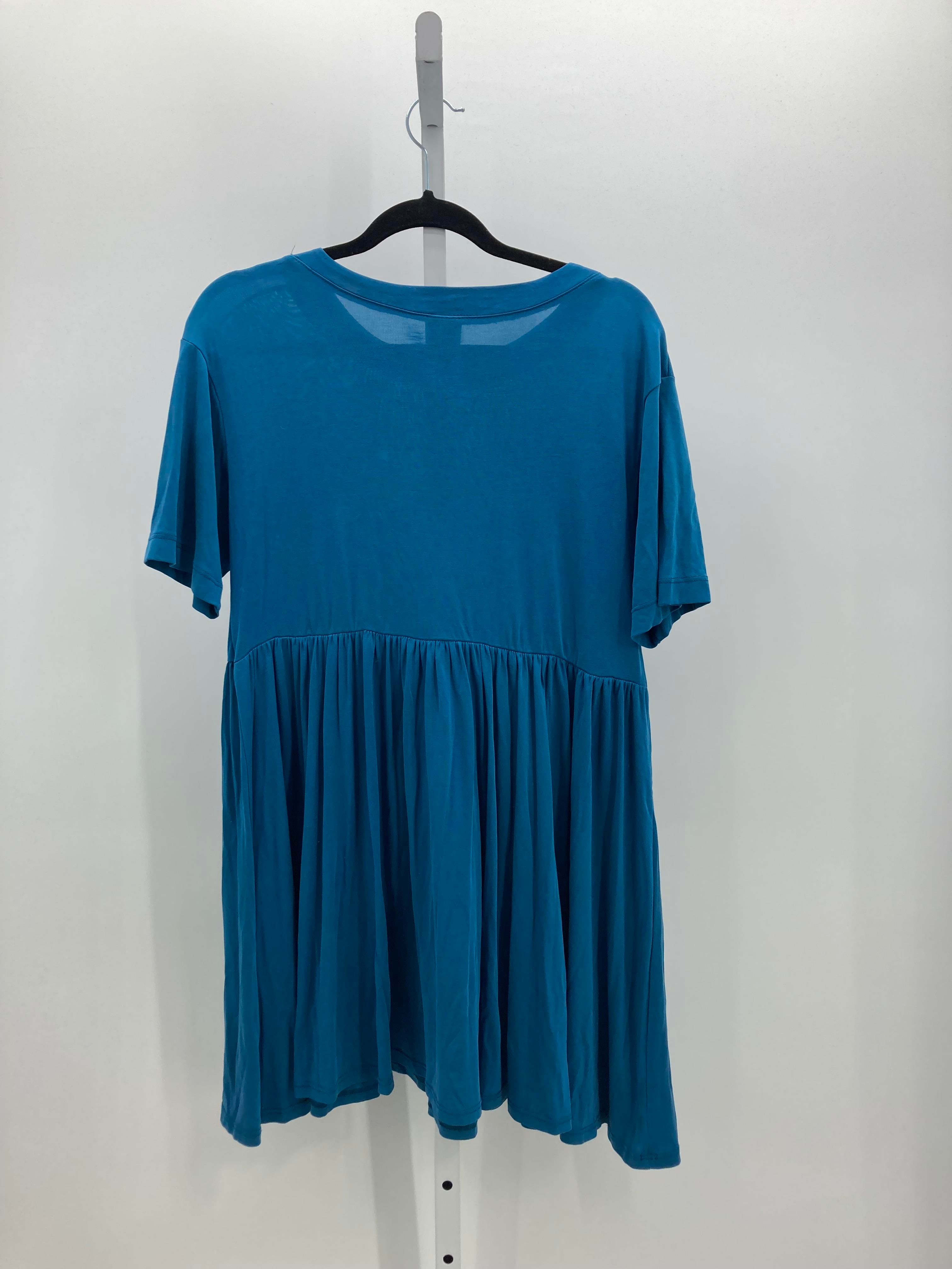 Size Small Misses Short Sleeve Dress