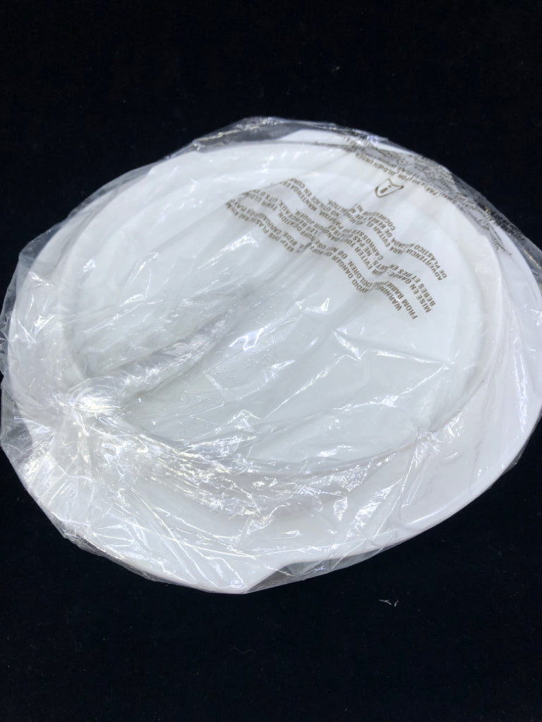 NIP TUPPERWARE JELLO MOLD.