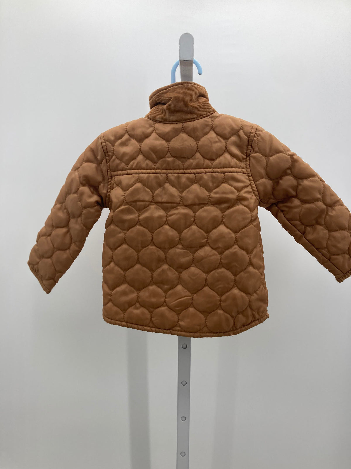 SNAPS QUILTED JACKET.