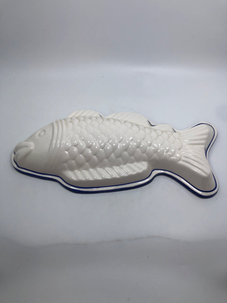 WHITE CERAMIC FISH MOLD W/BLUE RIM.