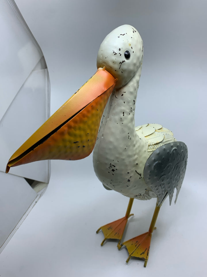 WELDED PELICAN SCULPTURE W/MOUTH OPEN.