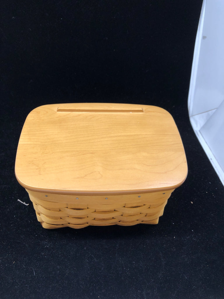 2003 BASKET W WOOD TOP AND PLASTIC LINER.