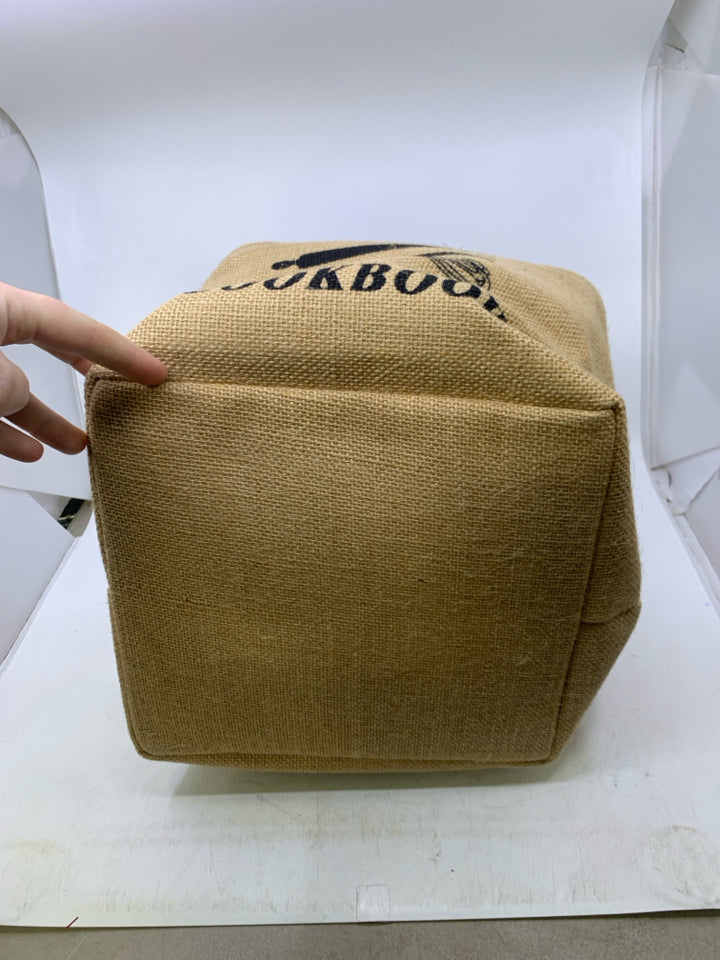 BURLAP FABRIC COOKBOOKS BASKET.