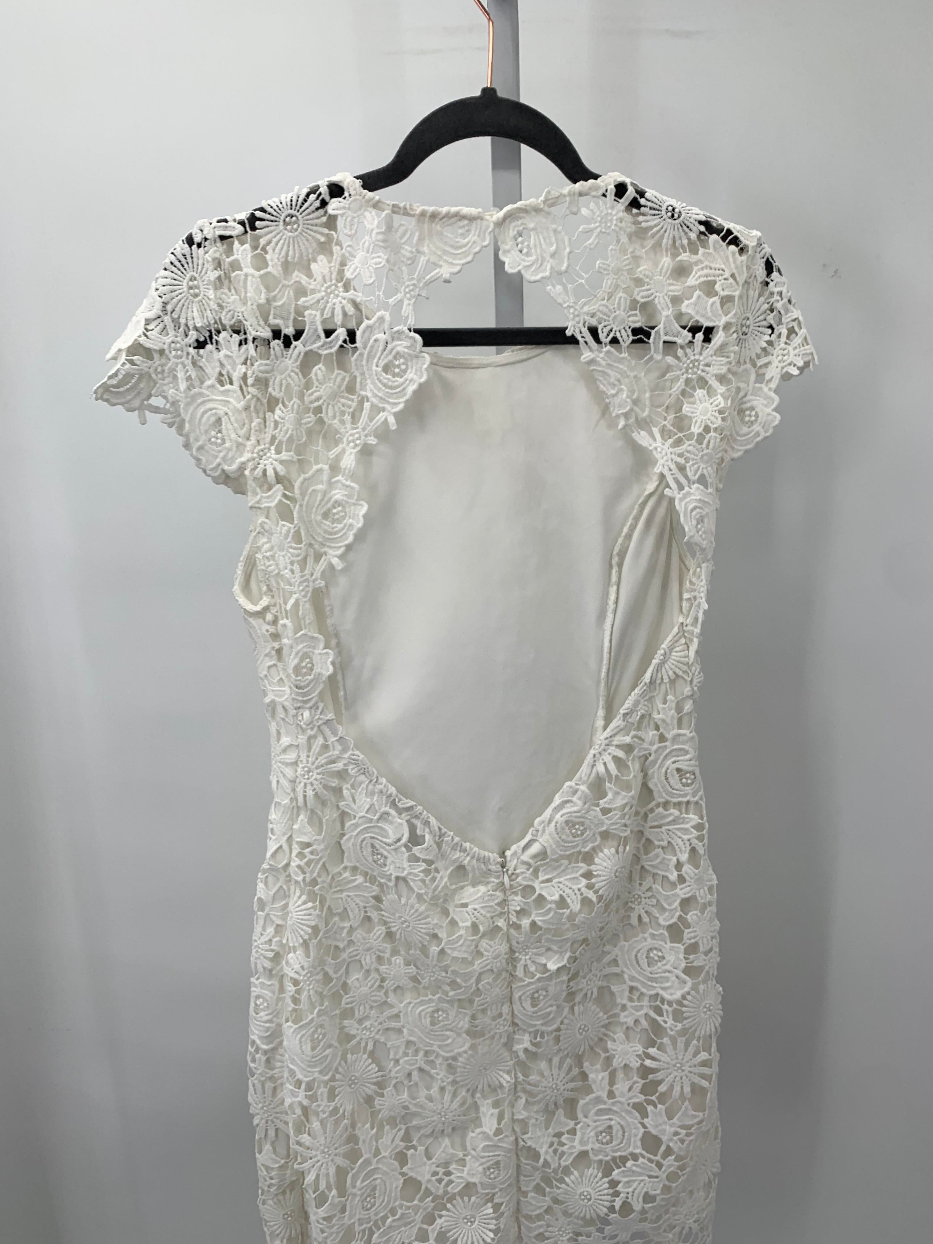 Lulus Size Large Juniors Short Sleeve Dress