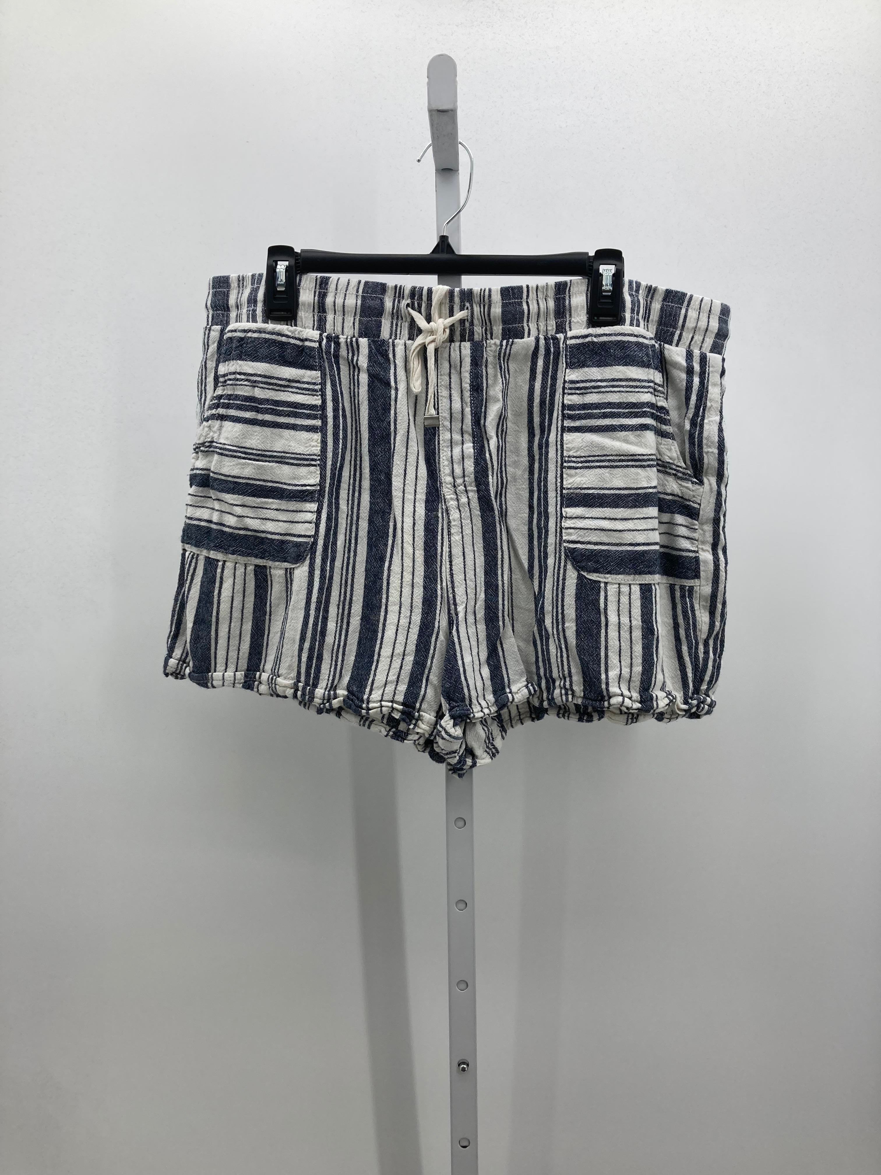Time and Tru Size Extra Large Misses Shorts