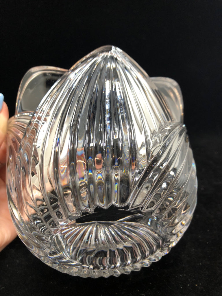 TULIP SHAPED CUT GLASS BOWL.