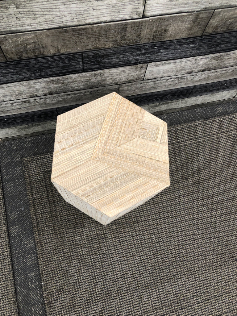 HEXAGON W/ LIGHT WOVEN PATTERN STORAGE.