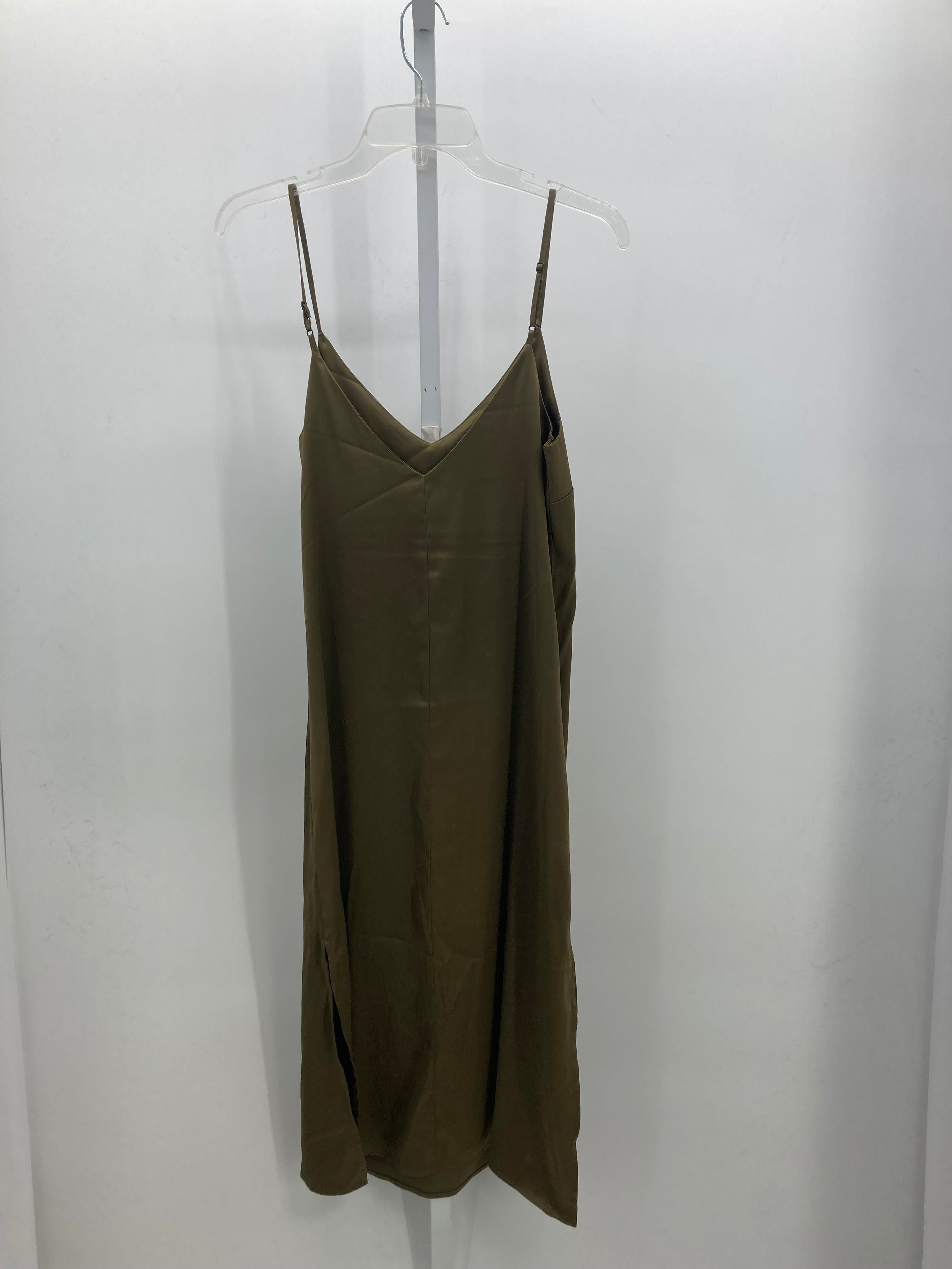 Size X Small Juniors Sleeveless Dress
