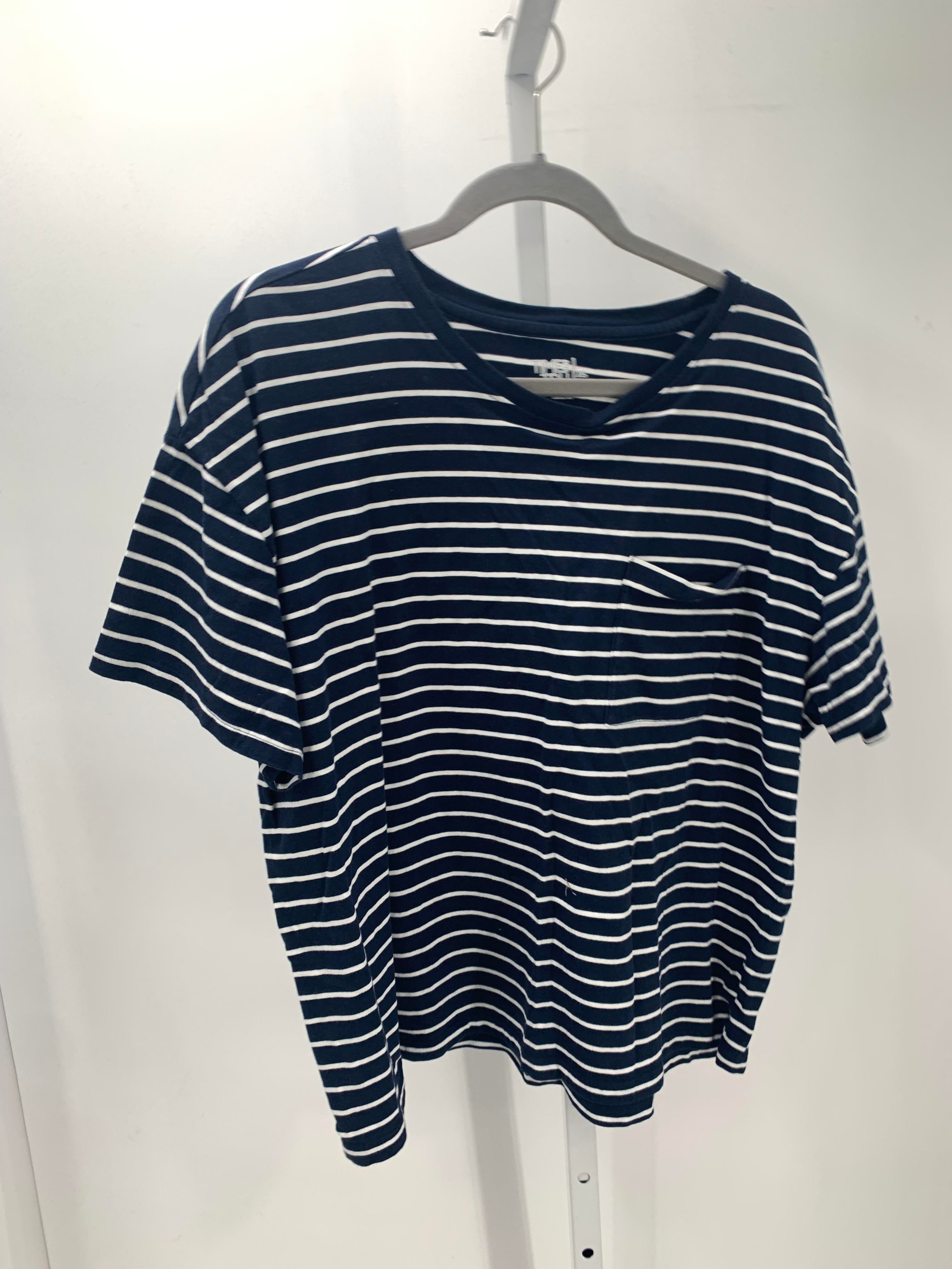 Time and Tru Size Extra Large Misses Short Sleeve Shirt