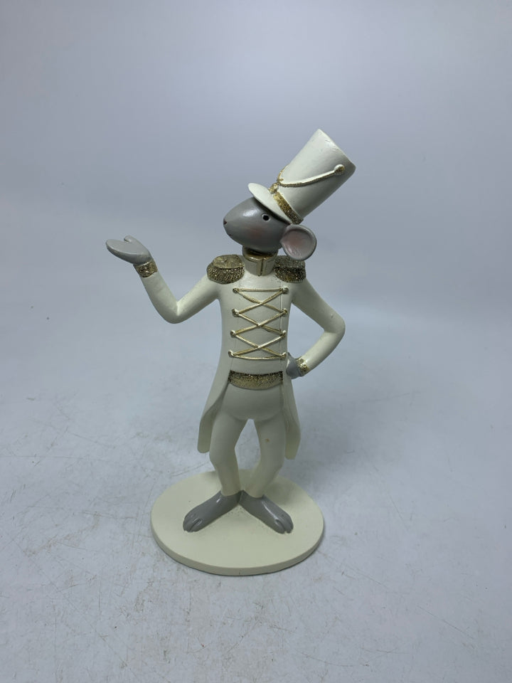 CREAM SUIT RESIN MOUSE NUTCRACKER.