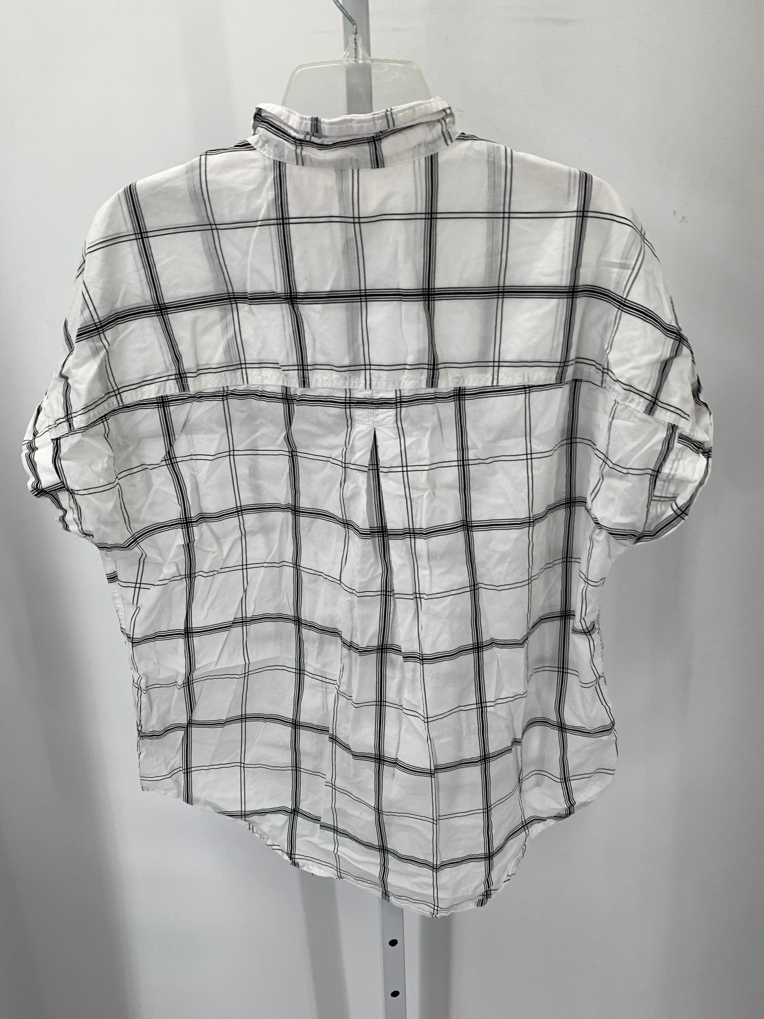 Size Large Misses Short Sleeve Shirt
