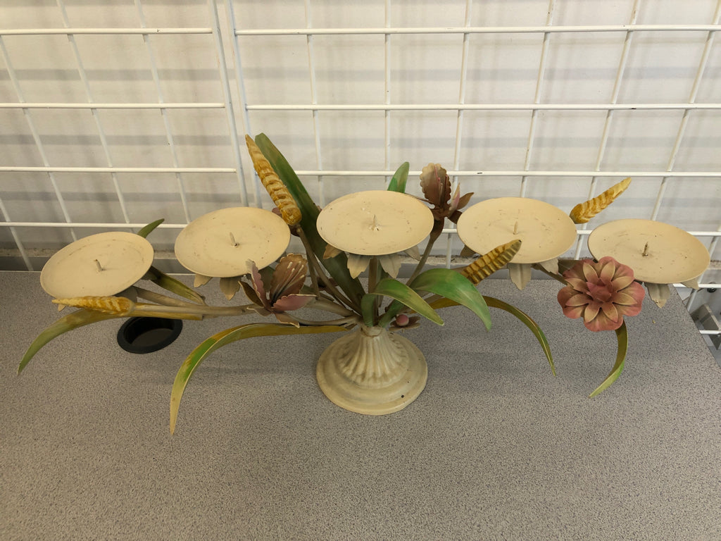 HEAVY METAL CREAM PILLAR CANDLE HOLDER W/PINK FLOWERS.