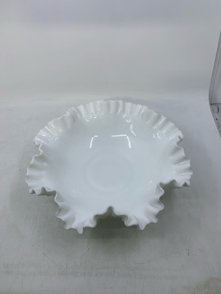 VTG MILK GLASS HOBNAIL CRIMPED RUFFLED EDGE BOWL.
