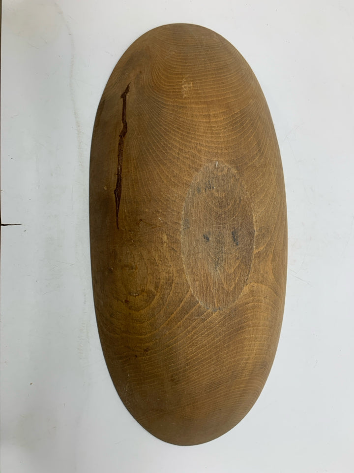 RUSTIC OVAL DARK WOOD CARVED BOWL.
