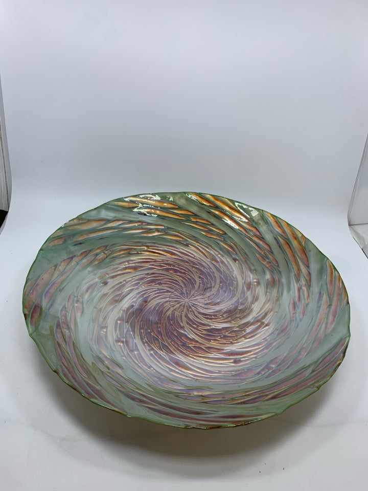 GREEN/BROWN SWIRL GLASS CENTERPIECE BOWL.