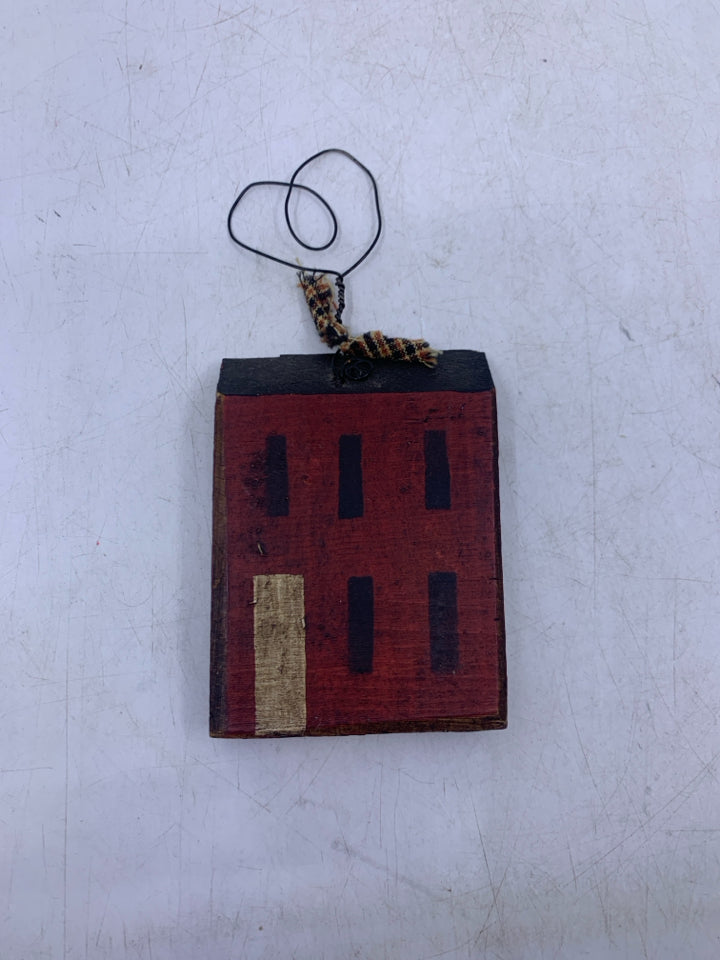 SMALL RED WOOD HOUSE.