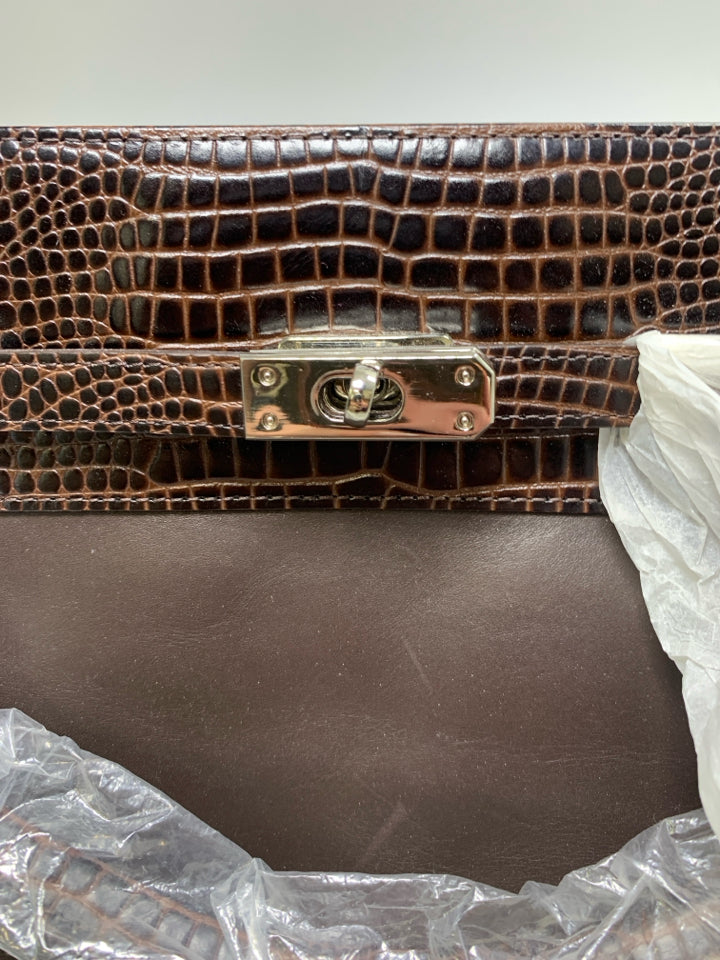 Levenger Leather Briefcase Tote- New