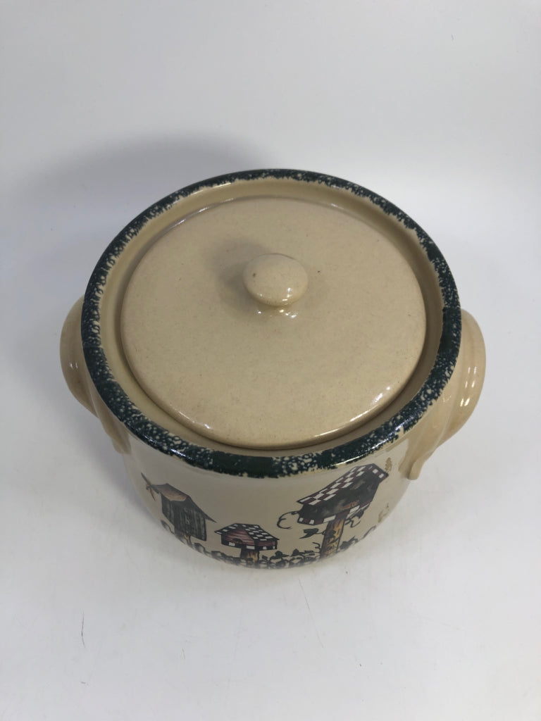 VTG BIRDHOUSE STONEWARE BEAN POT.