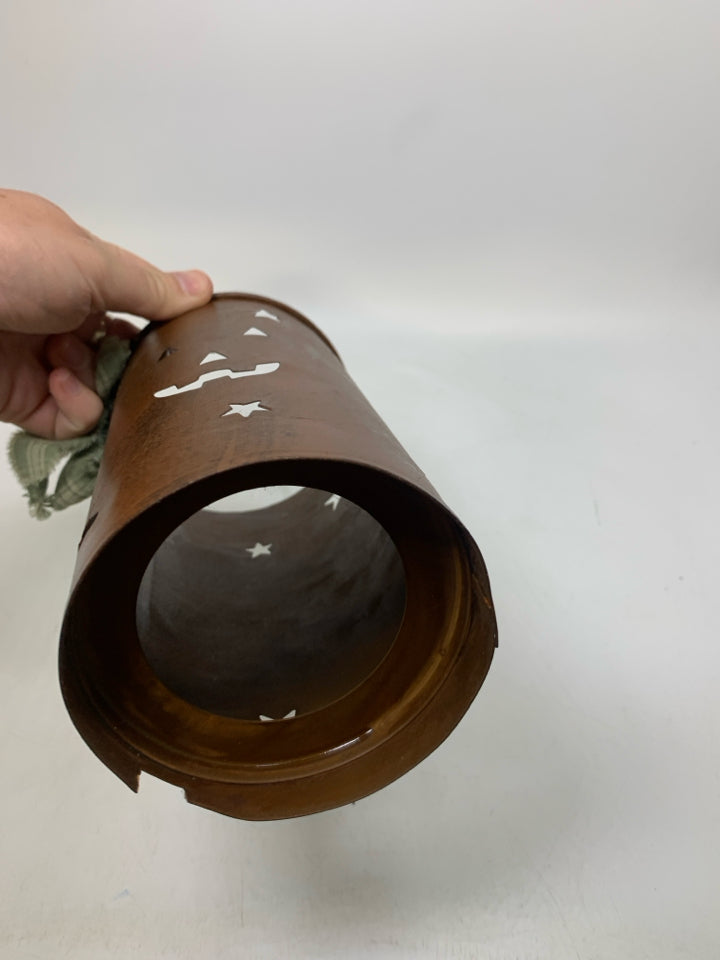 BROWN CYLINDER JACK O LANTERN/STARS CUTOUT LANTERN.