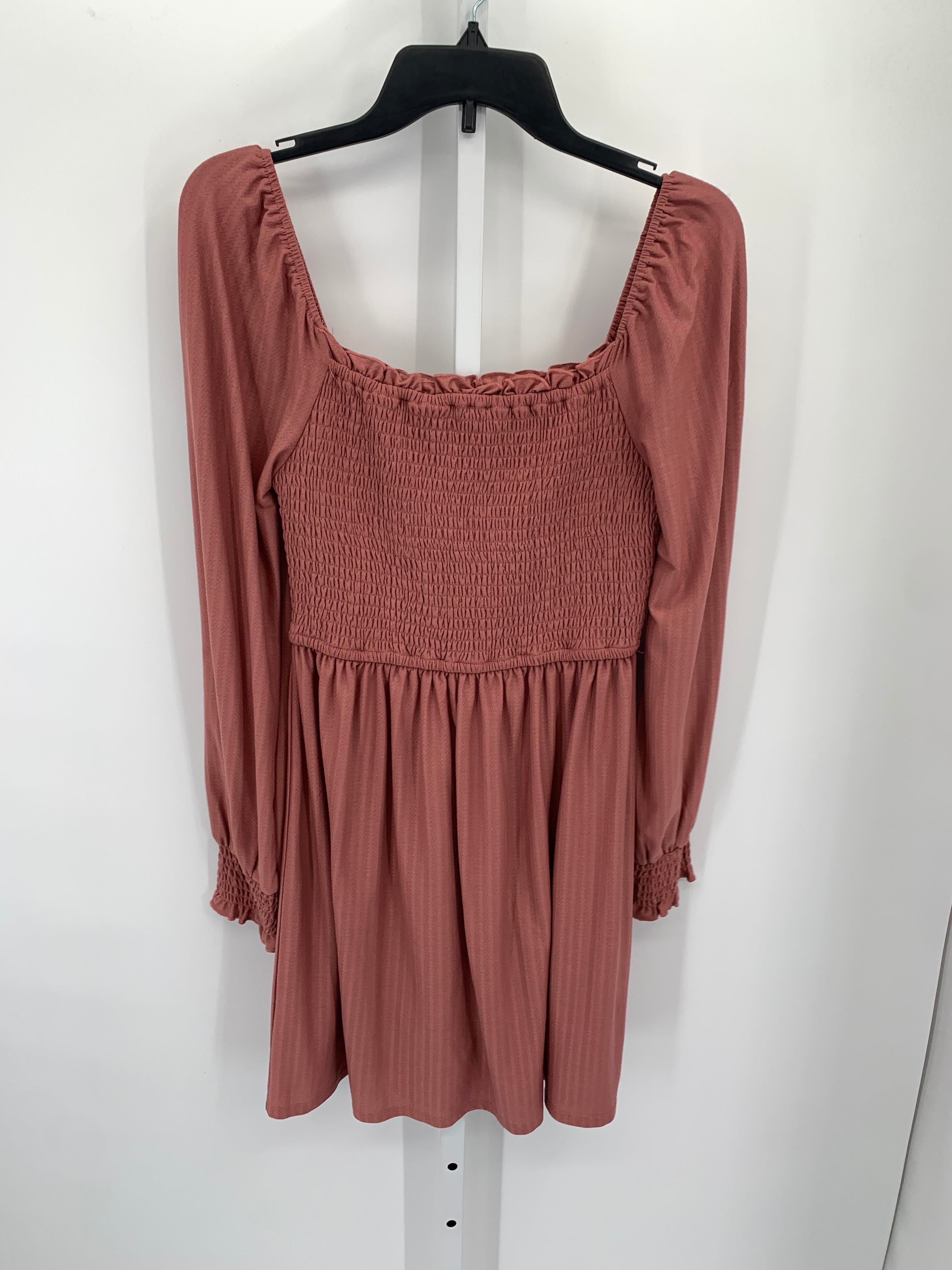 Size X Small Misses Long Sleeve Dress