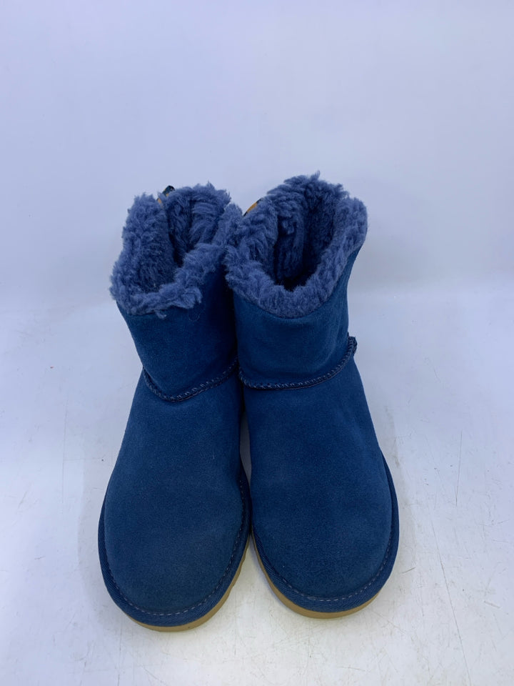 UGG Size 5 Juniors Boots