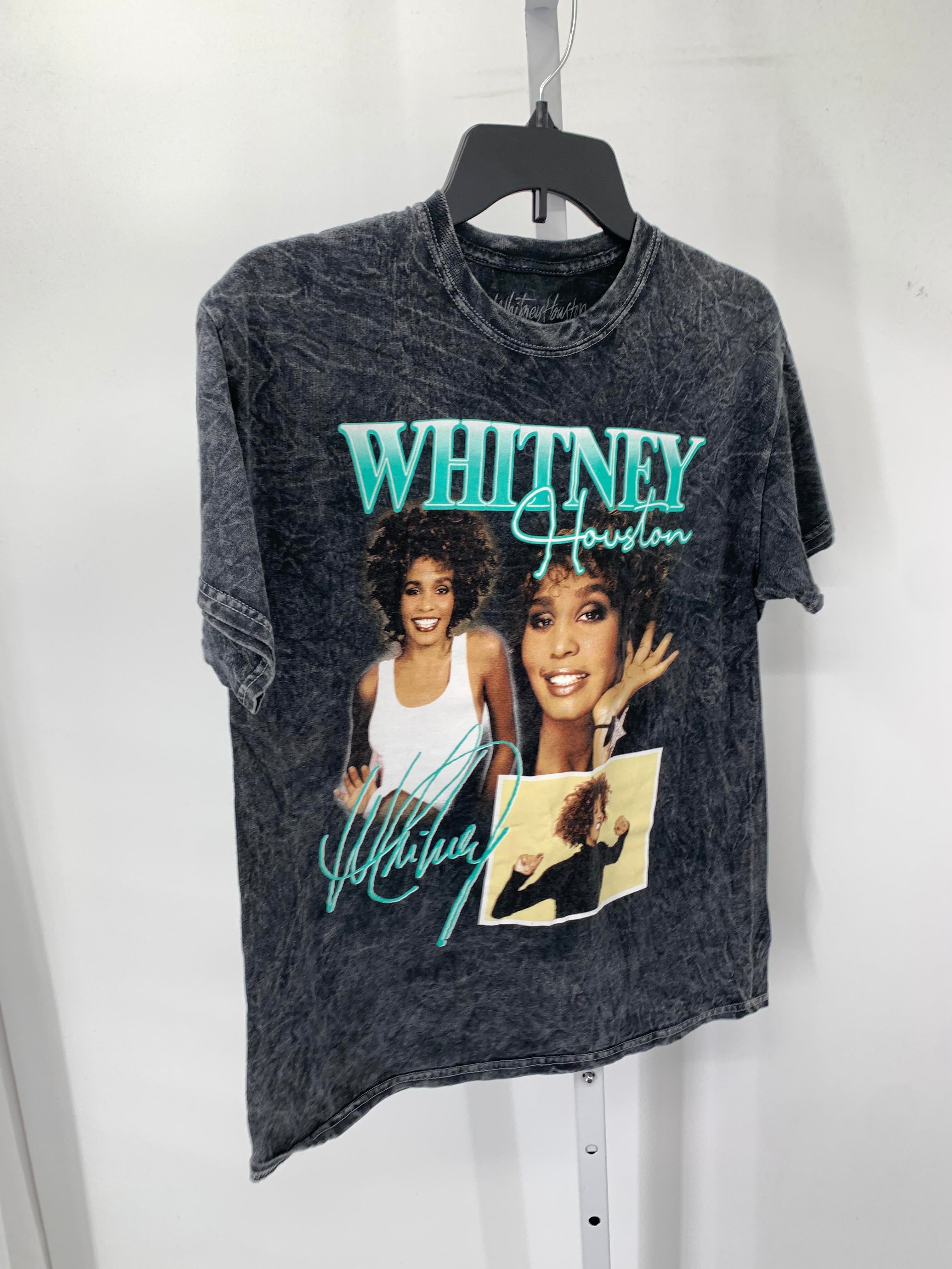 Size Medium Juniors Short Sleeve Shirt