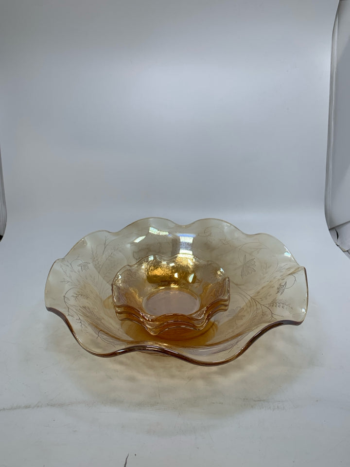 4 PC VTG JEANETTE PRESS CARVEL GLASS SERVING BOWL W/ 3 SMALL BOWLS RUFFLED EDGE.