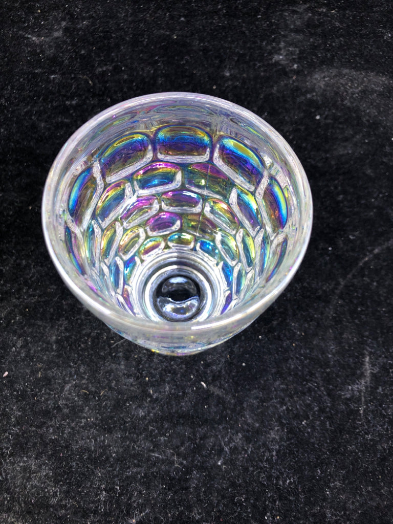 4 IRIDESCENT DIVET JUICE GLASSES.