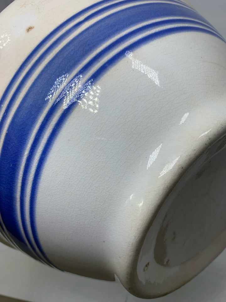 VTG BLUE STRIPED MIXING BOWL.