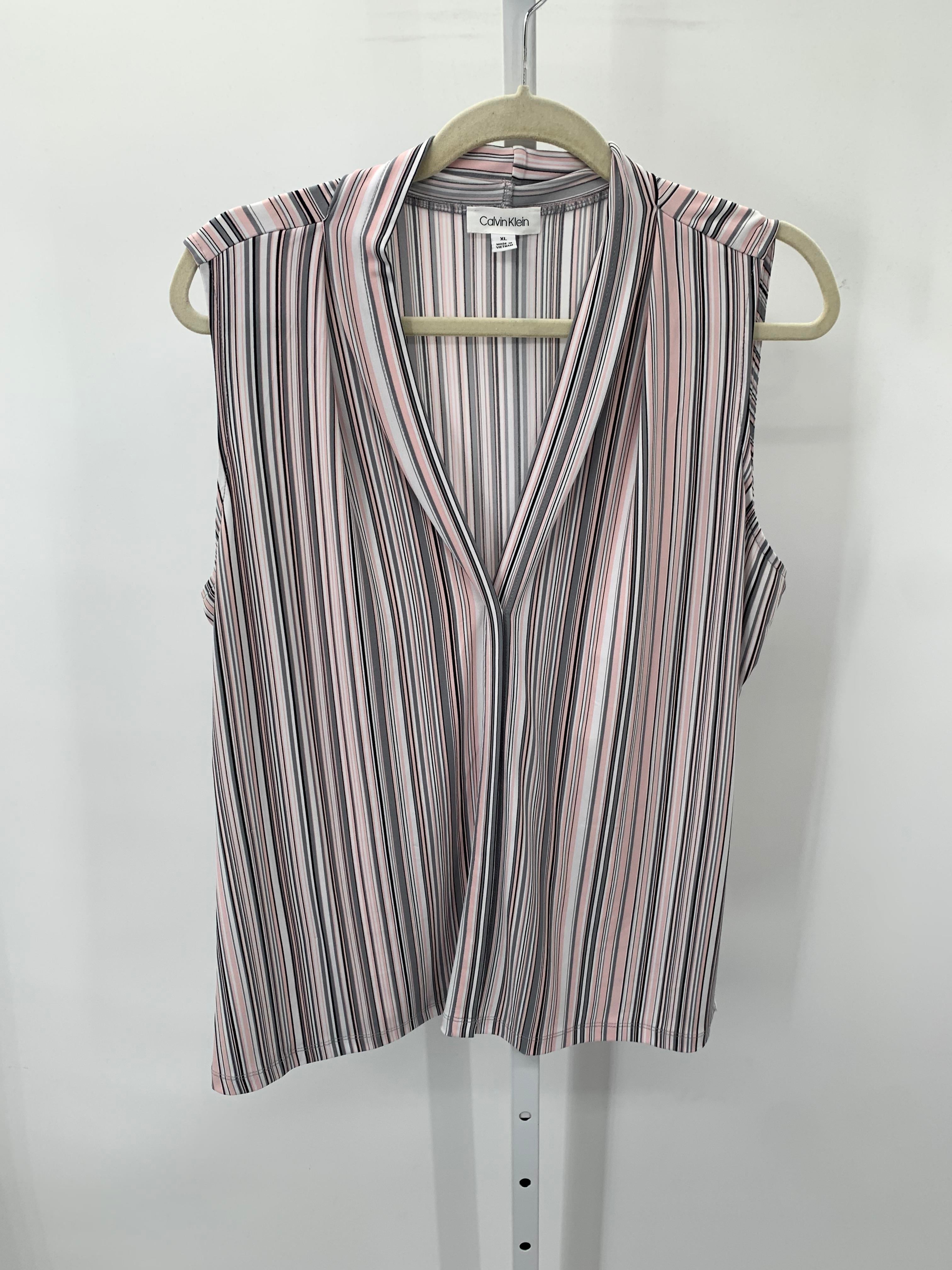Calvin Klein Size Extra Large Misses Sleeveless Shirt