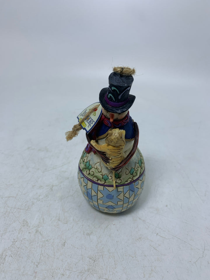 NIB JIM SHORE SNOWMAN W/ ORANGE CAT ORNAMENT.