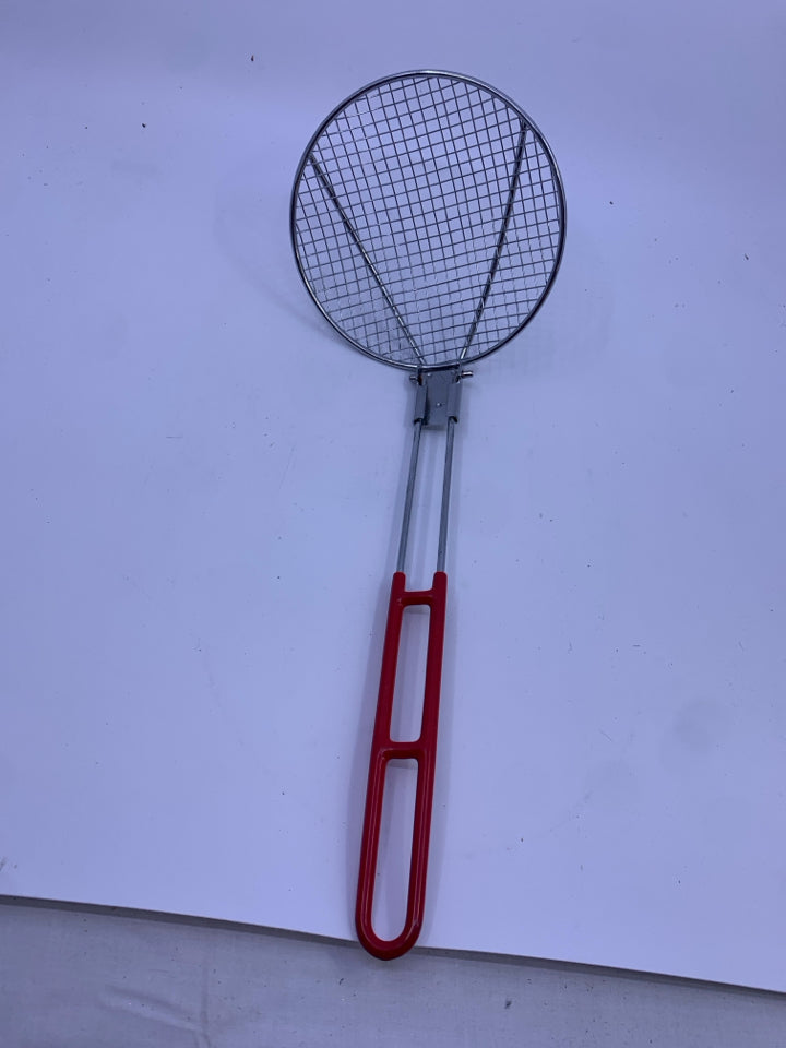 METAL STRAINER W RED HANDLES.