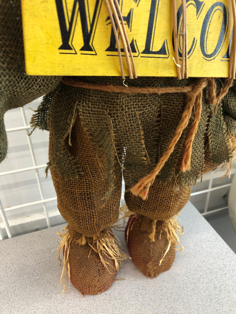 "WELCOME" SCARECROW.