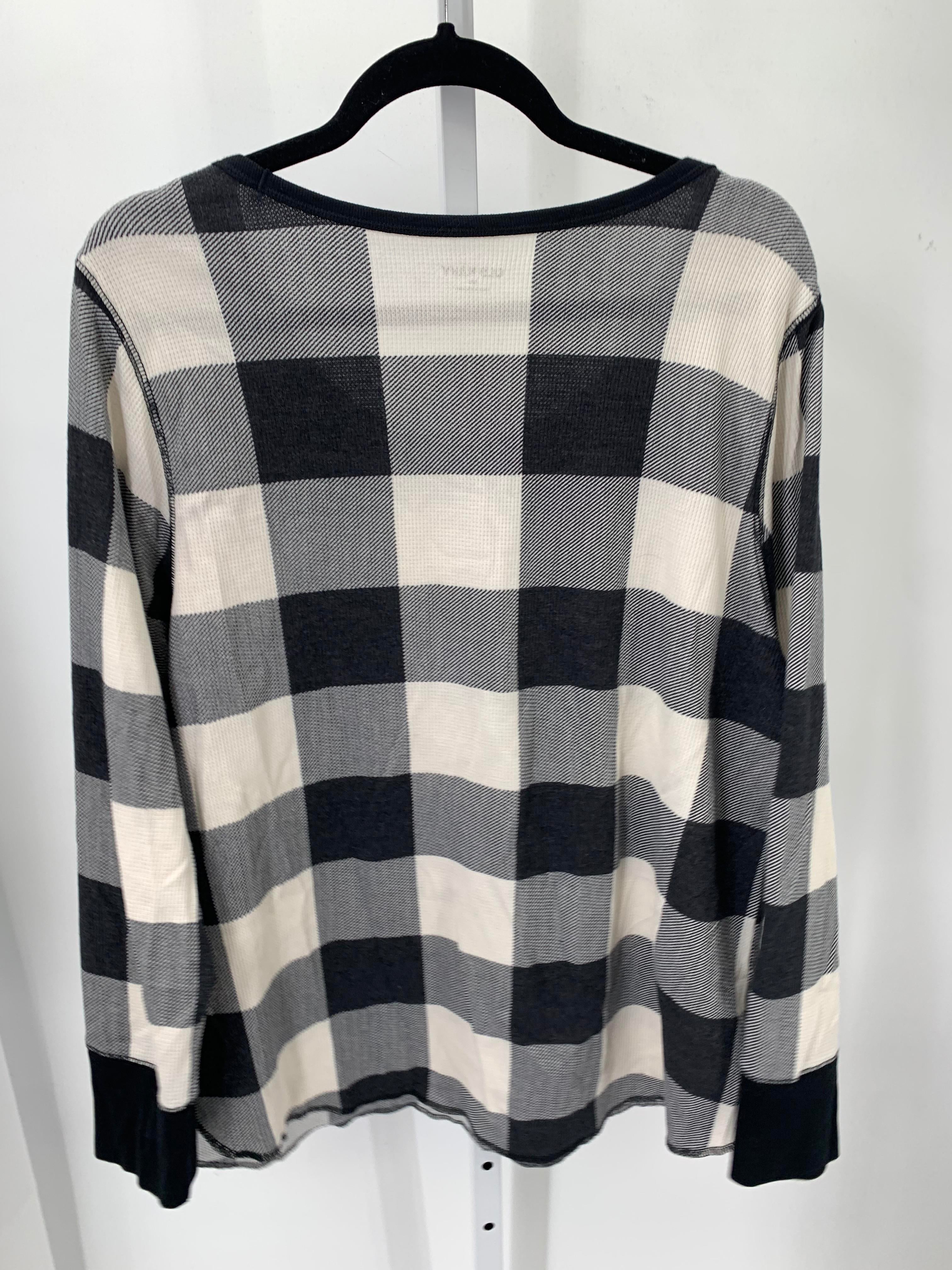 Old Navy Size XXL Misses Long Sleeve Shirt