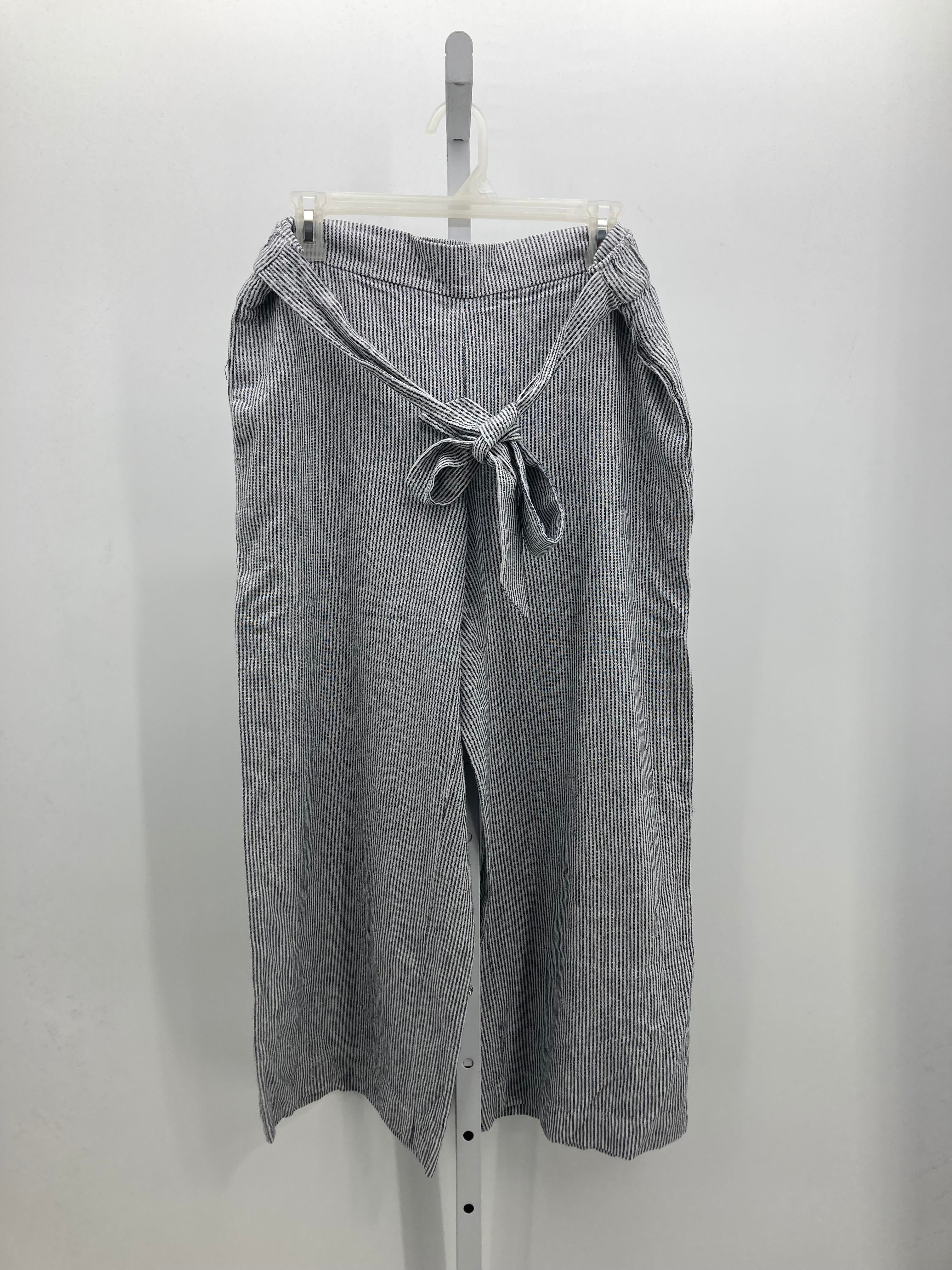 Loft Size Medium Misses Cropped Pants