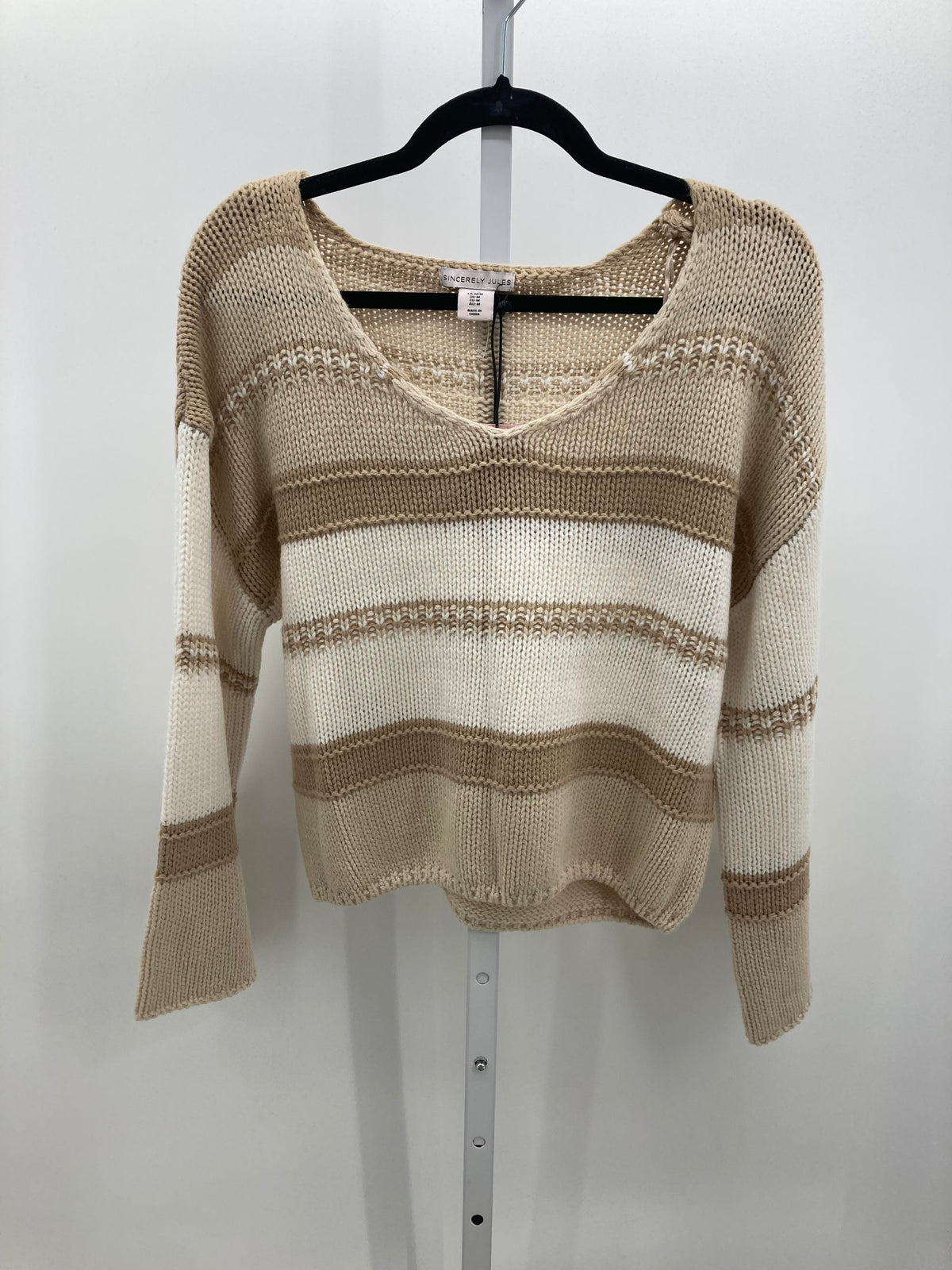 SINCERELY JULES Size Medium Juniors Long Sleeve Sweater