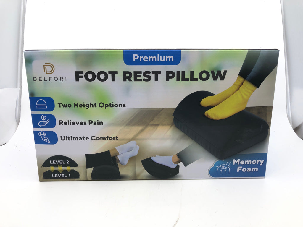 NIB FOOT REST PILLOW.