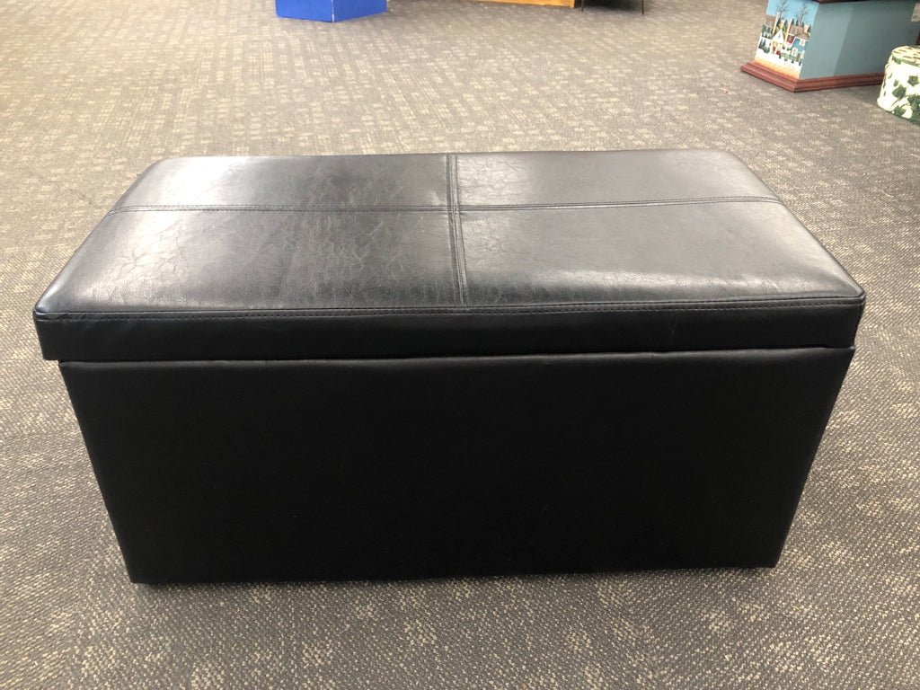 FAUX LEATHER STORAGE OTTOMAN.