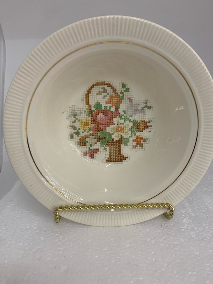 VTG CREAM SERVING BOWL BASKET OF FLOWERS SALEM.