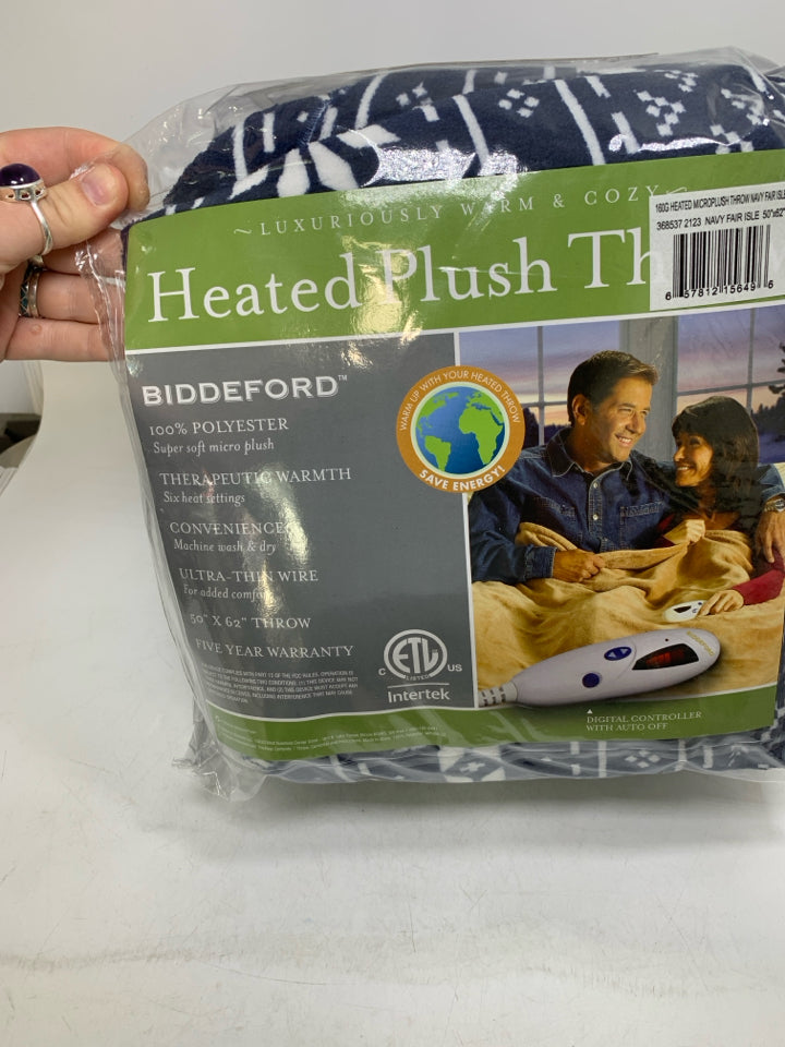 NIP BIDDEFORD SNOWFLAKES THROW BLANKET.