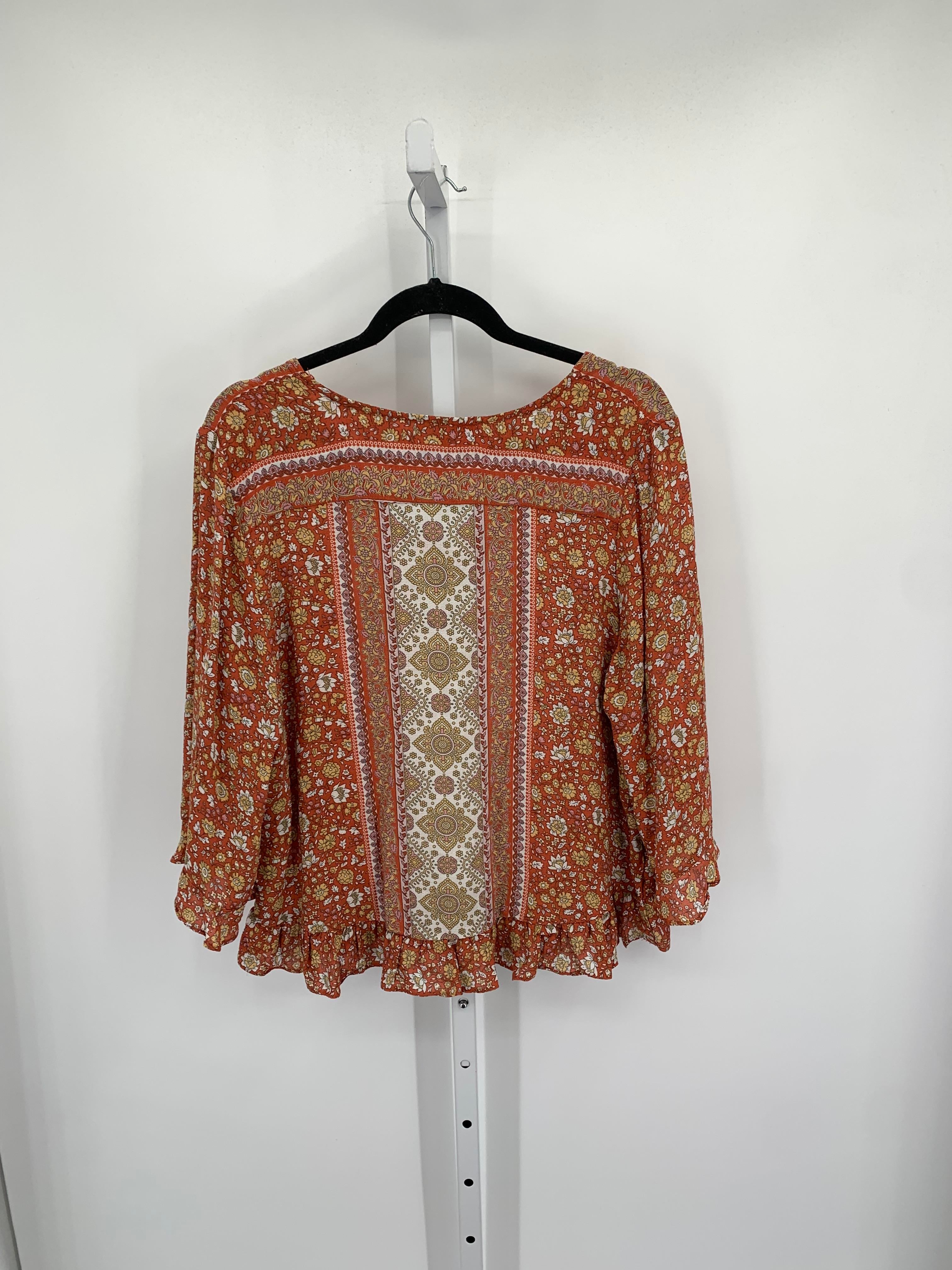 Size Large Misses 3/4 Sleeve Shirt