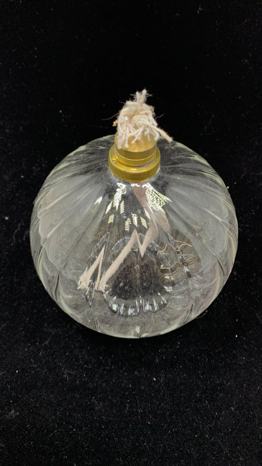 MED RIBBED GLASS OIL LANTERN BALL.