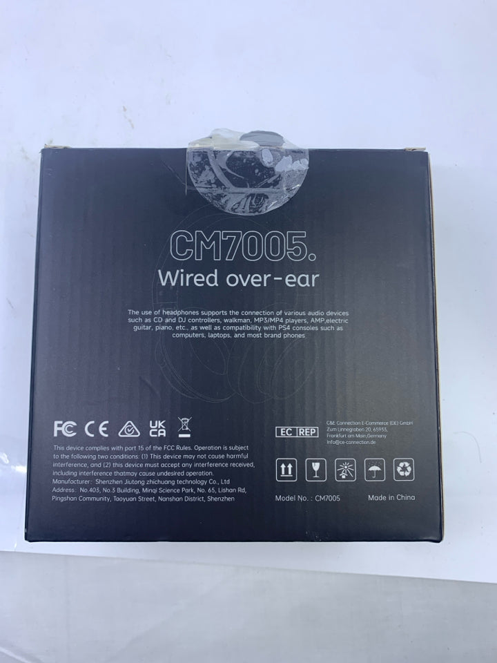 NIB WIRED OVER EAR HEADPHONES.