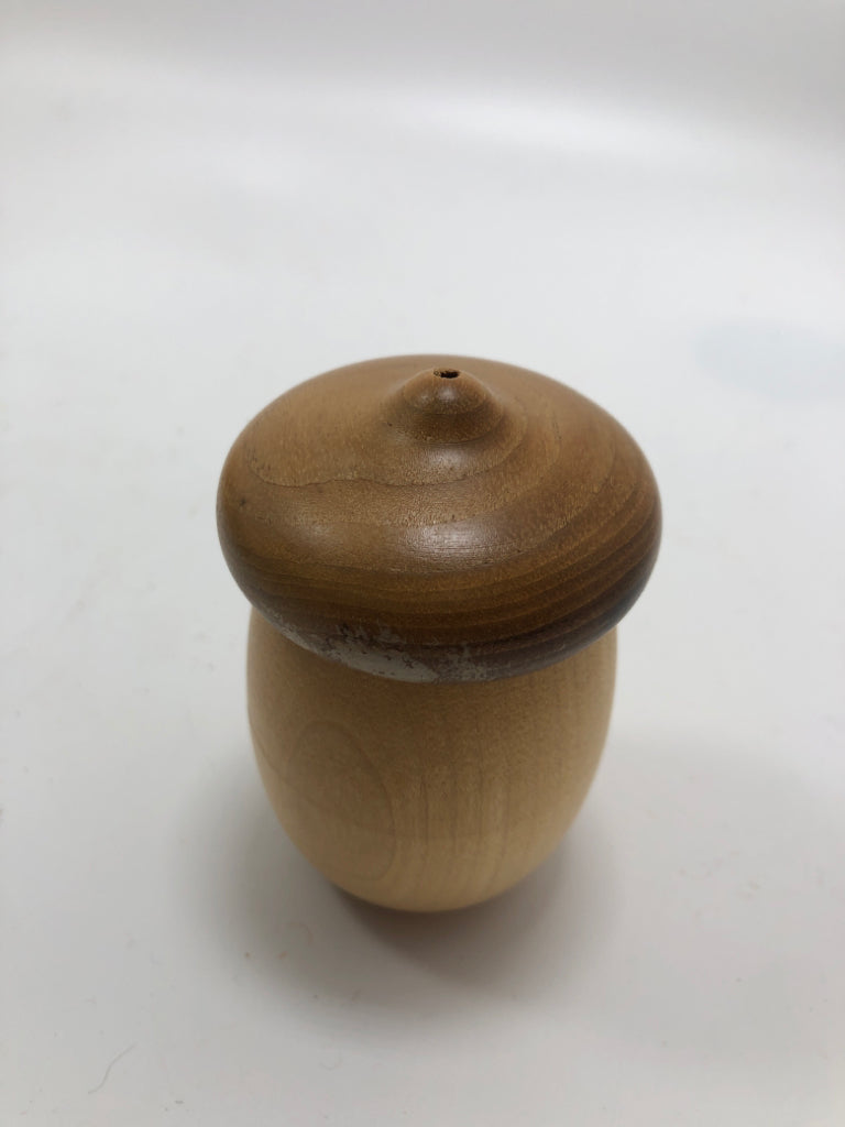 WOOD ACORN MINI JAR.